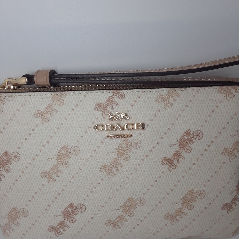 Coach Wristlet Horse And Carriage Print - Picture 9 of 13